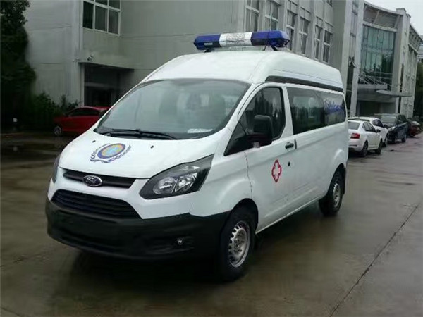 新全順短軸轉(zhuǎn)運(yùn)型救護(hù)車 新全順短軸轉(zhuǎn)運(yùn)型救護(hù)車